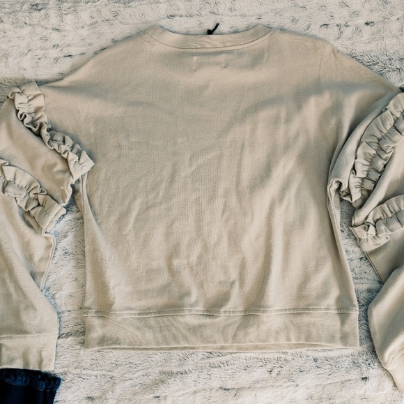 For the Republic Ruffle Sweatshirt - Picture 2 of 3